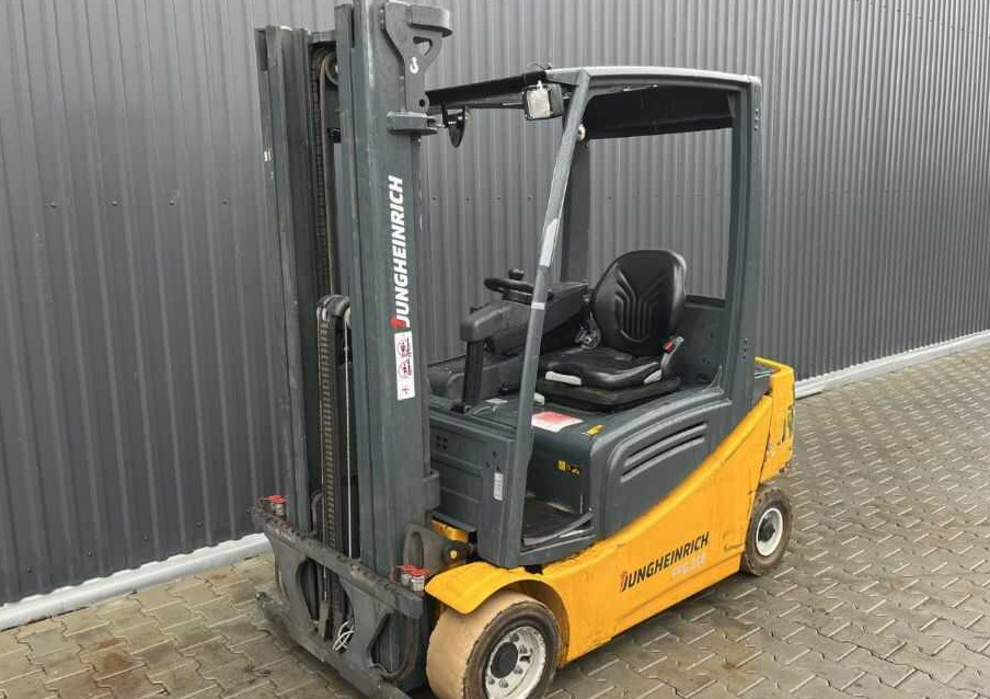 Jungheinrich EFG318 - Elektrikli forklift: fotoğraf 1 Jungheinrich EFG318 - Elektrikli forklift: fotoğraf 1