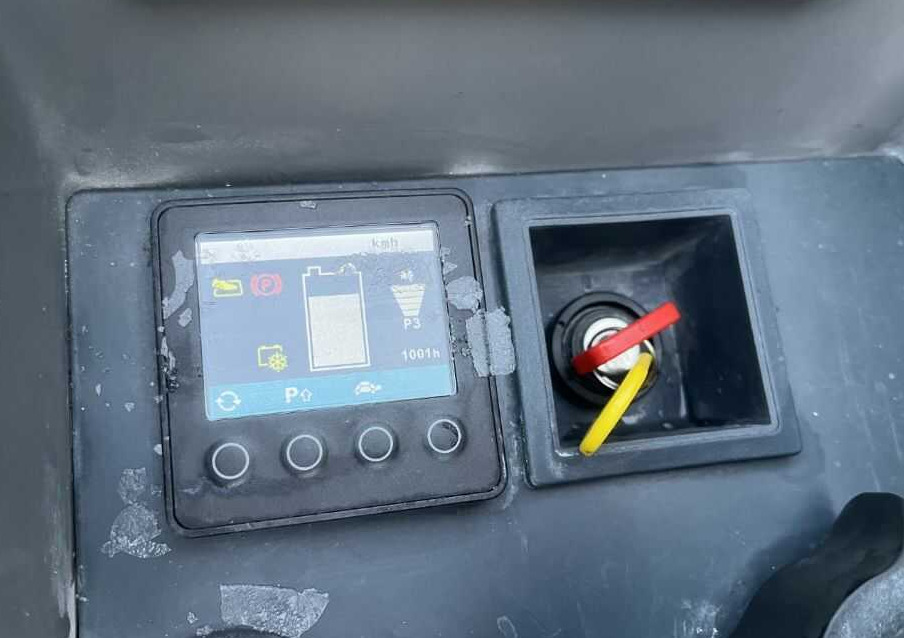 Jungheinrich EKM202 - Sipariş hazırlama makinası: fotoğraf 5 Jungheinrich EKM202 - Sipariş hazırlama makinası: fotoğraf 5