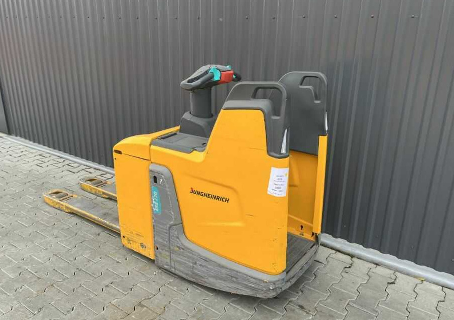 Jungheinrich ERE120 - Istif makinası: fotoğraf 3 Jungheinrich ERE120 - Istif makinası: fotoğraf 3