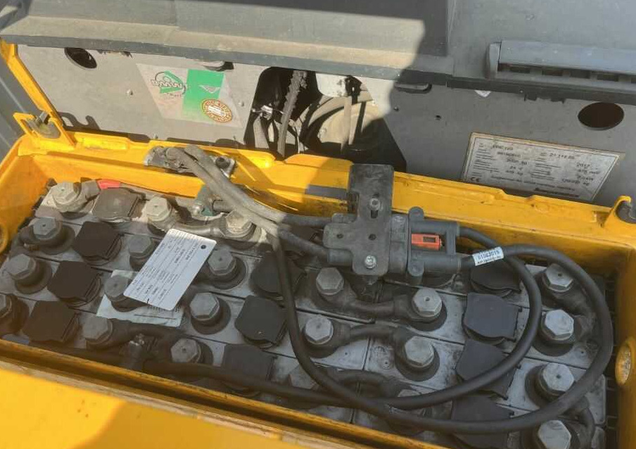 Jungheinrich ERE120 - Kullanılan transpalet: fotoğraf 5 Jungheinrich ERE120 - Kullanılan transpalet: fotoğraf 5