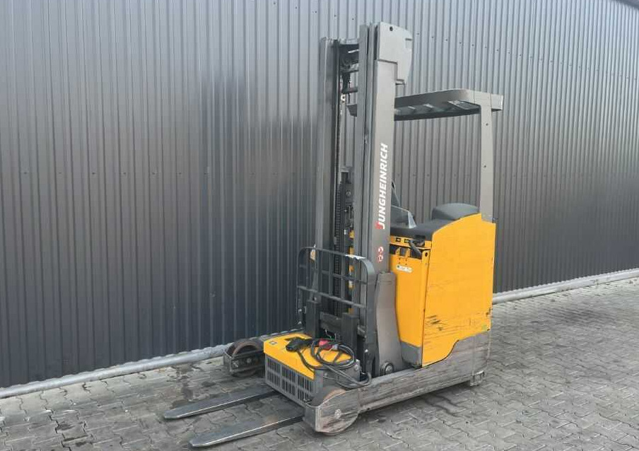 Jungheinrich ETV214 - Reach truck: fotoğraf 1 Jungheinrich ETV214 - Reach truck: fotoğraf 1