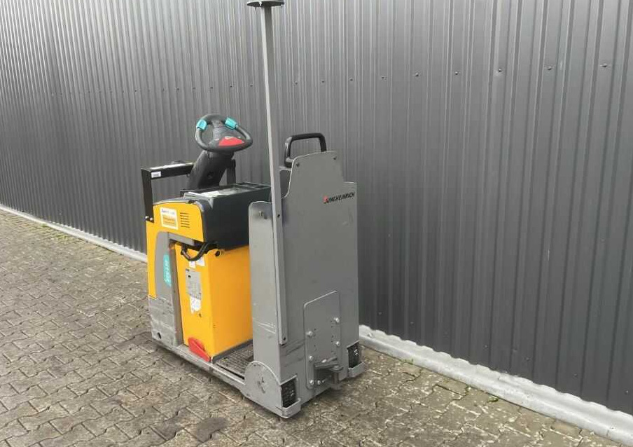 Jungheinrich EZS130 - Akülü çekici: fotoğraf 3 Jungheinrich EZS130 - Akülü çekici: fotoğraf 3