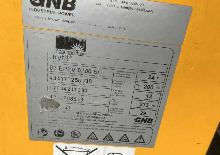 Jungheinrich EZS130 - Akülü çekici: fotoğraf 5 Jungheinrich EZS130 - Akülü çekici: fotoğraf 5