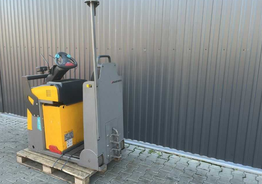 Jungheinrich EZS130 - Akülü çekici: fotoğraf 3 Jungheinrich EZS130 - Akülü çekici: fotoğraf 3