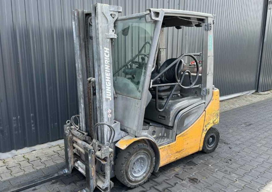 Jungheinrich TFG316s - LPG forklift: fotoğraf 1 Jungheinrich TFG316s - LPG forklift: fotoğraf 1