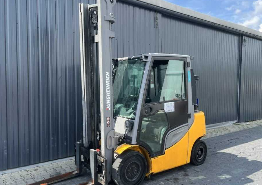 Jungheinrich TFG425s - LPG forklift: fotoğraf 1 Jungheinrich TFG425s - LPG forklift: fotoğraf 1
