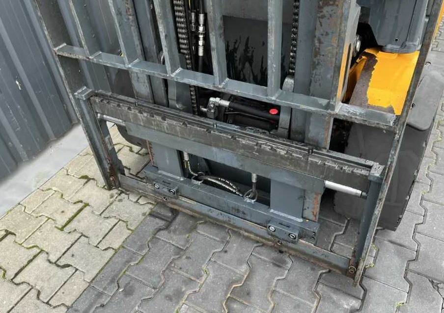 Jungheinrich TFG435 - LPG forklift: fotoğraf 5 Jungheinrich TFG435 - LPG forklift: fotoğraf 5
