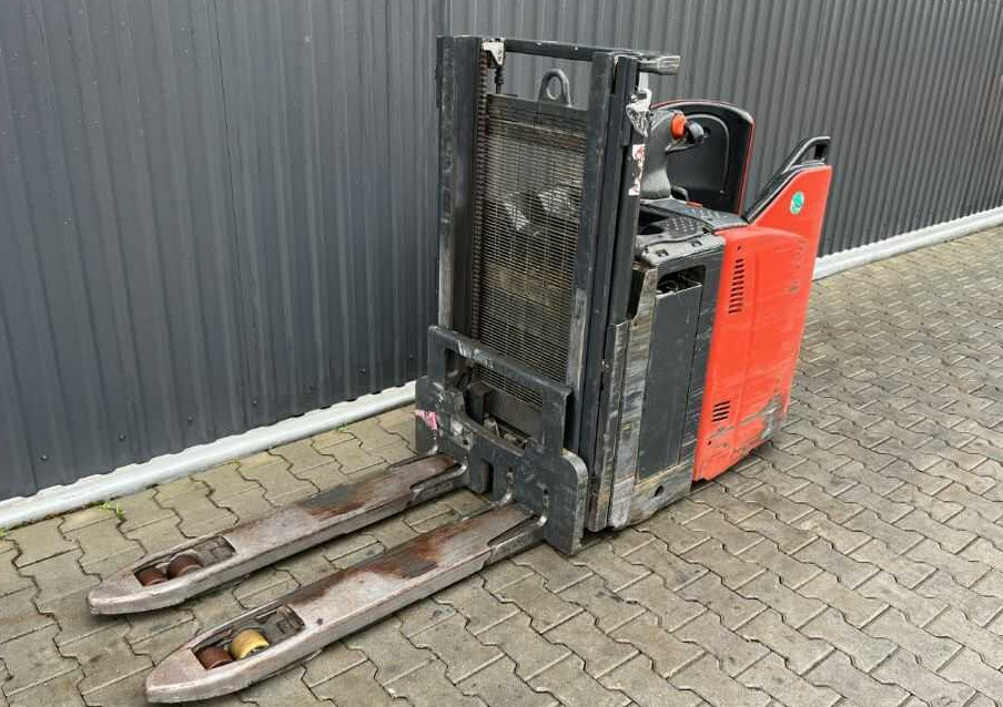Linde D12HPSP - Istif makinası: fotoğraf 1 Linde D12HPSP - Istif makinası: fotoğraf 1