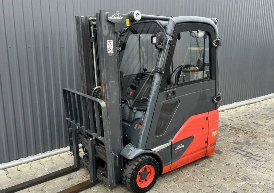 Linde E14-02 - Elektrikli forklift: fotoğraf 1 Linde E14-02 - Elektrikli forklift: fotoğraf 1