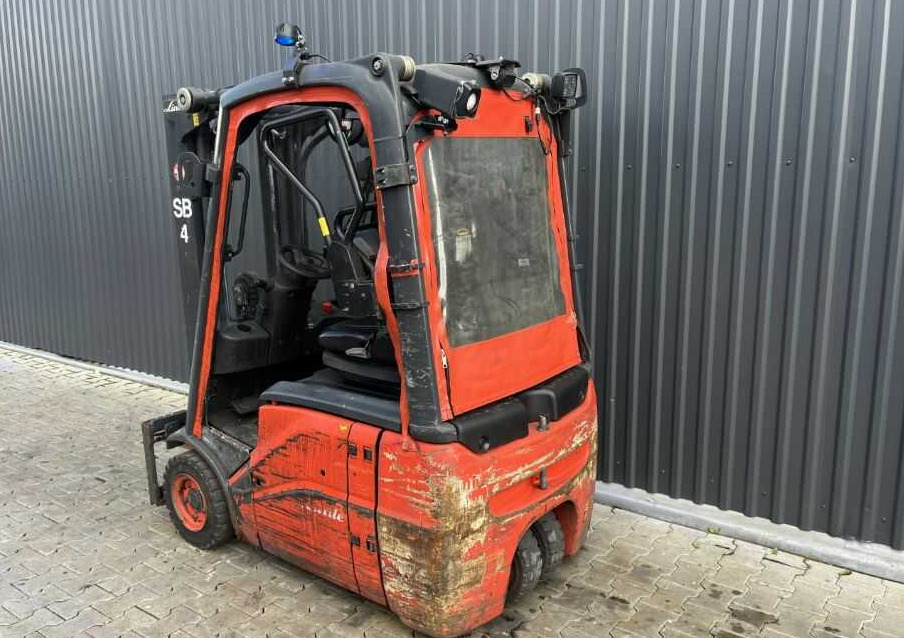 Linde E16-01 - Elektrikli forklift: fotoğraf 3 Linde E16-01 - Elektrikli forklift: fotoğraf 3
