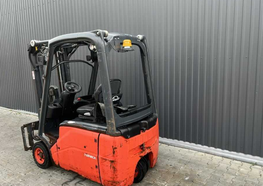 Linde E16-01 - Elektrikli forklift: fotoğraf 3 Linde E16-01 - Elektrikli forklift: fotoğraf 3