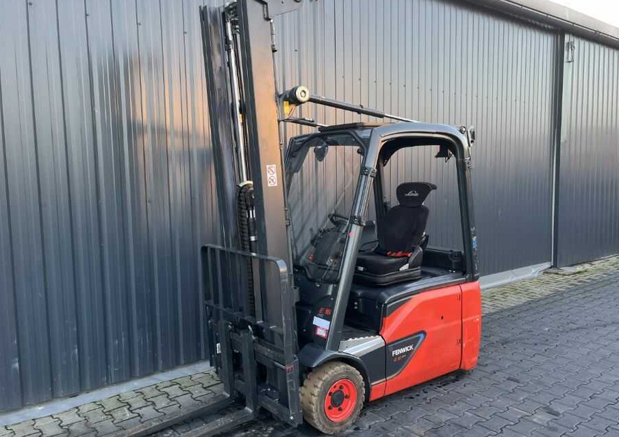 Linde E16-02 - Elektrikli forklift: fotoğraf 1 Linde E16-02 - Elektrikli forklift: fotoğraf 1