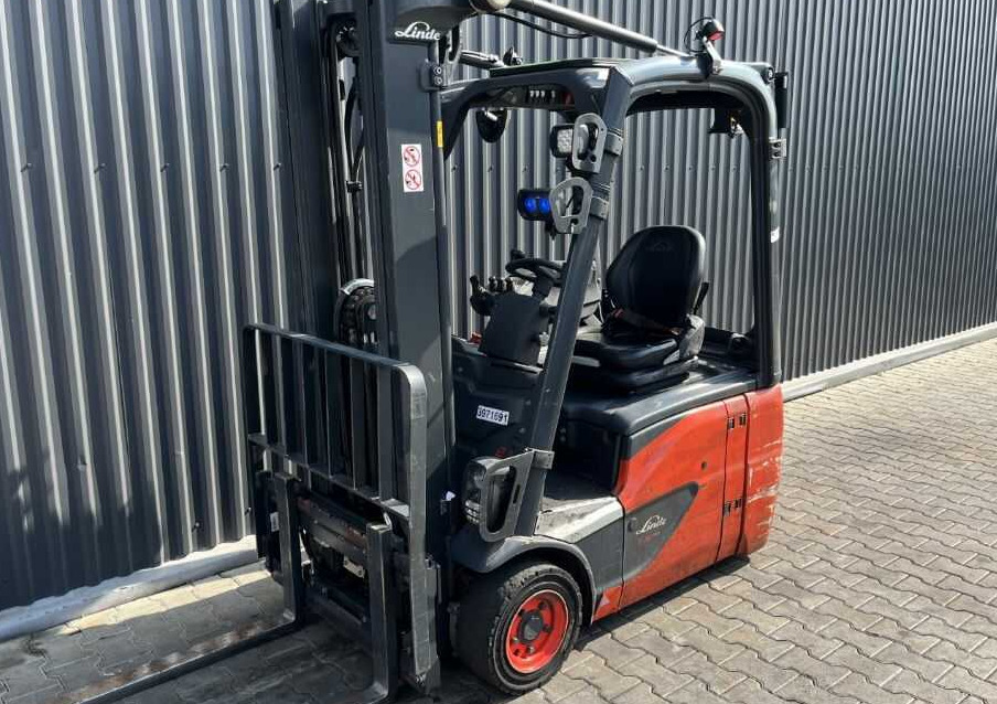Linde E16C-02 - Elektrikli forklift: fotoğraf 1 Linde E16C-02 - Elektrikli forklift: fotoğraf 1