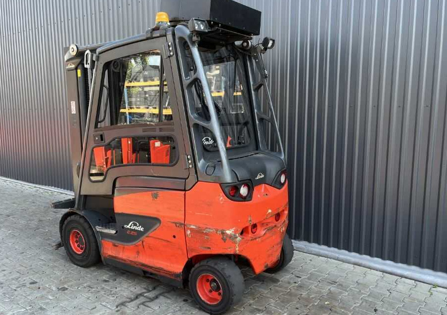 Linde E25H-01/600 - Elektrikli forklift: fotoğraf 3 Linde E25H-01/600 - Elektrikli forklift: fotoğraf 3