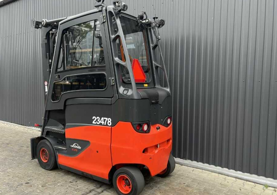 Linde E25HL-01/600 - Elektrikli forklift: fotoğraf 3 Linde E25HL-01/600 - Elektrikli forklift: fotoğraf 3