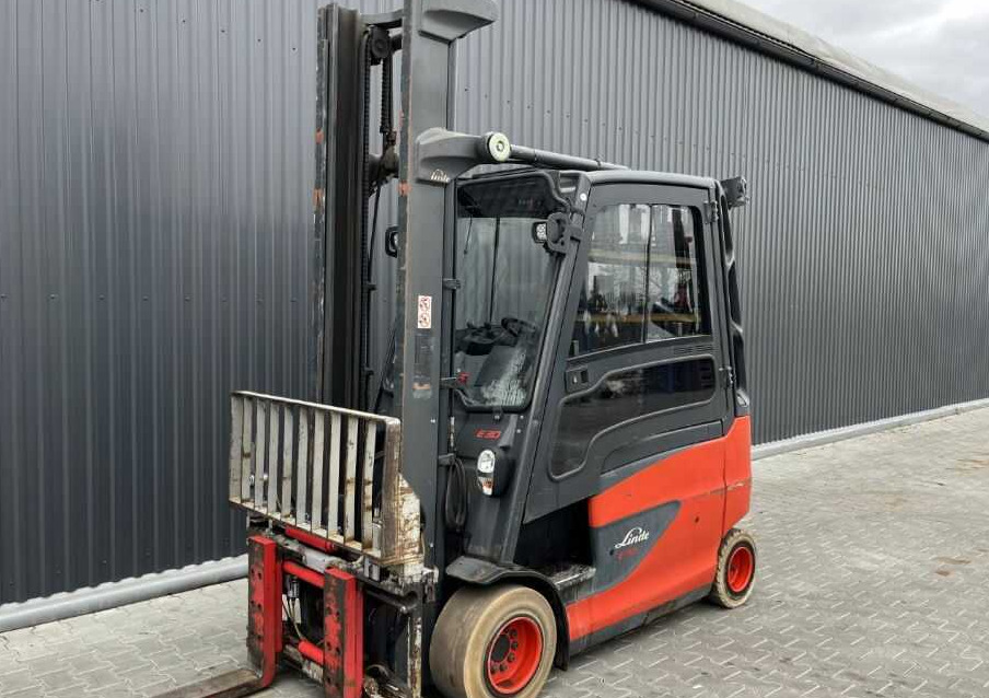Linde E30/600HL - Elektrikli forklift: fotoğraf 2 Linde E30/600HL - Elektrikli forklift: fotoğraf 2
