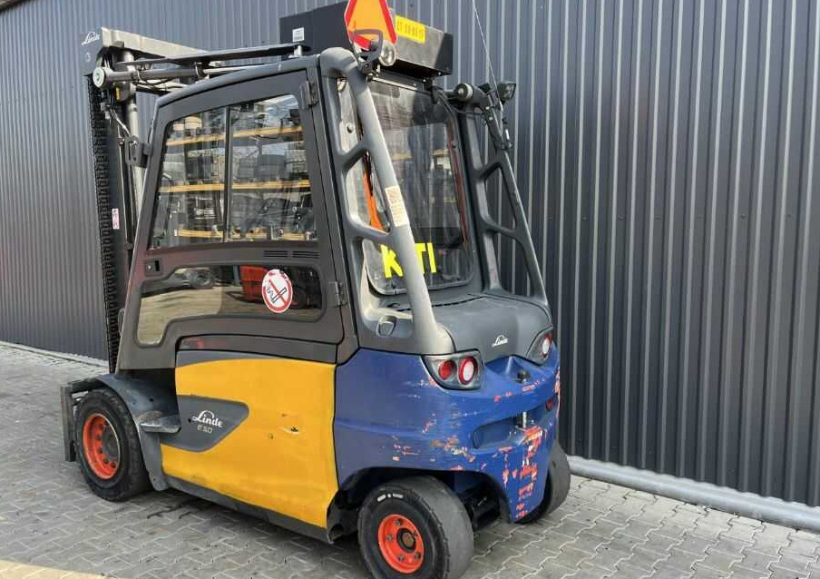 Linde E50HL-01/600 - Elektrikli forklift: fotoğraf 3 Linde E50HL-01/600 - Elektrikli forklift: fotoğraf 3