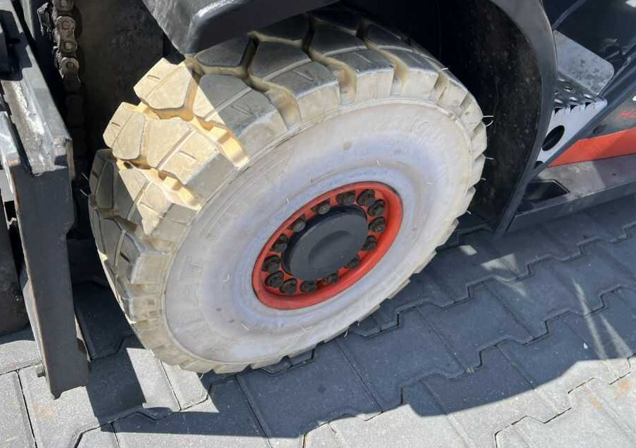 LPG forklift Linde H25T-02: fotoğraf 6