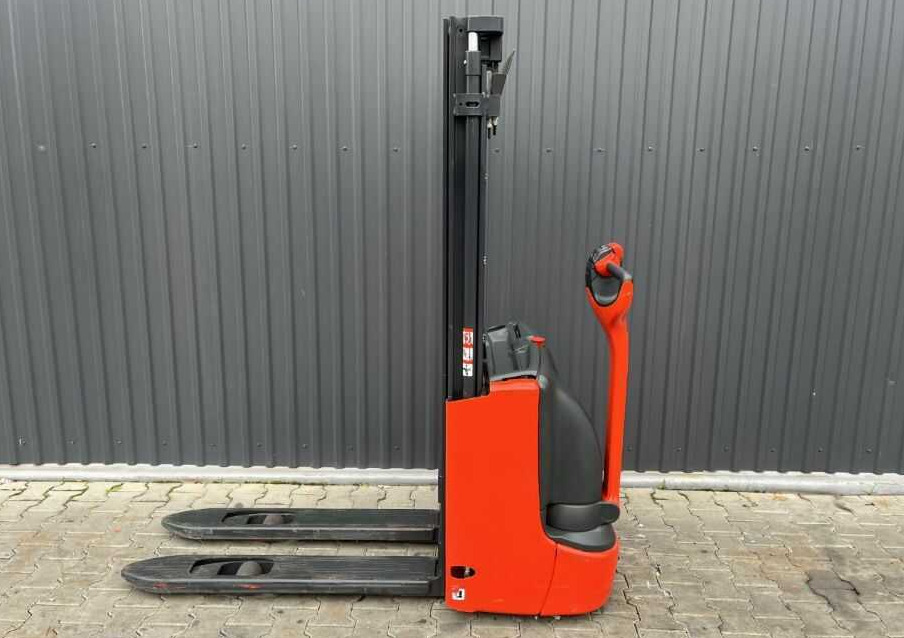 Linde L12 - Istif makinası: fotoğraf 2 Linde L12 - Istif makinası: fotoğraf 2