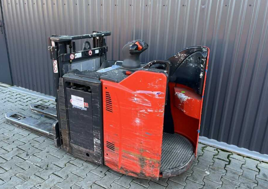 Linde L12LHP - Istif makinası: fotoğraf 3 Linde L12LHP - Istif makinası: fotoğraf 3