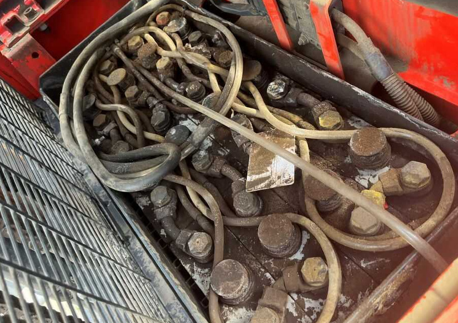 Linde L14APi - Istif makinası: fotoğraf 5 Linde L14APi - Istif makinası: fotoğraf 5