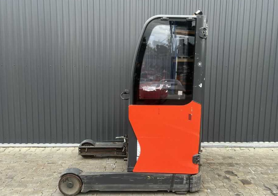 Linde R14-01 - Reach truck: fotoğraf 2 Linde R14-01 - Reach truck: fotoğraf 2