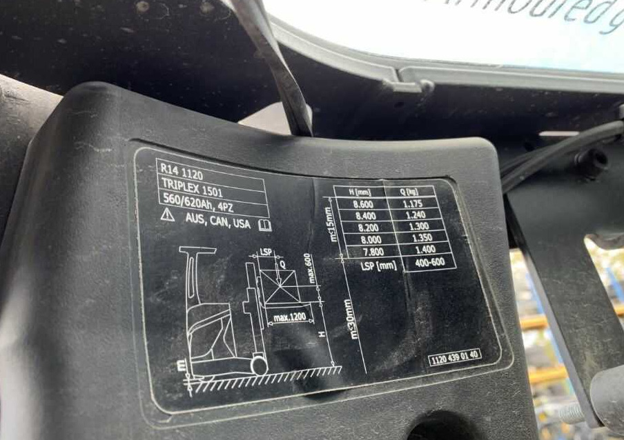 Linde R14-01 - Reach truck: fotoğraf 4 Linde R14-01 - Reach truck: fotoğraf 4