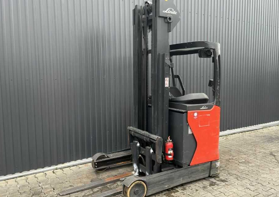 Linde R16-01 - Reach truck: fotoğraf 1 Linde R16-01 - Reach truck: fotoğraf 1
