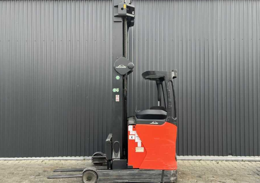 Linde R16HD-01 - Reach truck: fotoğraf 2 Linde R16HD-01 - Reach truck: fotoğraf 2