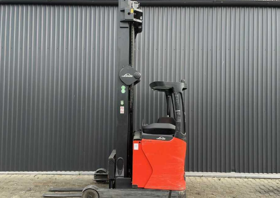 Linde R16HD-01 - Reach truck: fotoğraf 2 Linde R16HD-01 - Reach truck: fotoğraf 2