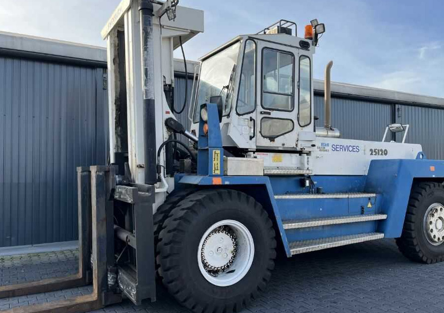Svetruck 25120-42 - Dizel forklift: fotoğraf 1 Svetruck 25120-42 - Dizel forklift: fotoğraf 1