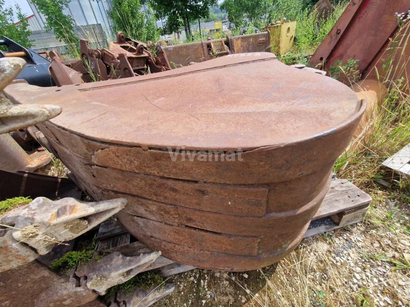 CASE 688 - Ekskavatör kovası - İş makinaları: fotoğraf 2 CASE 688 - Ekskavatör kovası - İş makinaları: fotoğraf 2