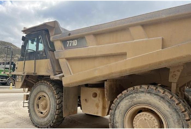 Caterpillar 771D - Damper: fotoğraf 3 Caterpillar 771D - Damper: fotoğraf 3