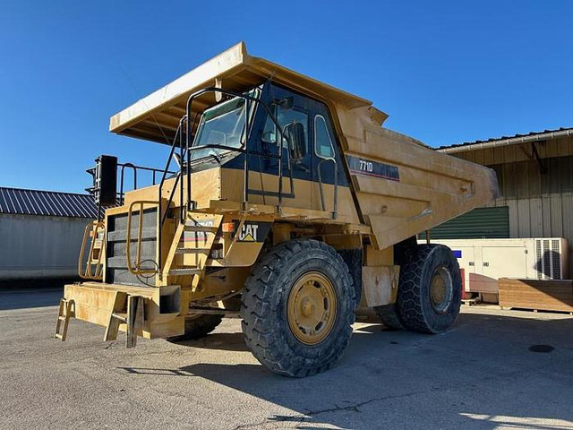 Caterpillar 771D - Damper: fotoğraf 1 Caterpillar 771D - Damper: fotoğraf 1