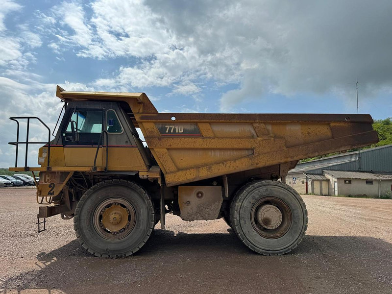 Caterpillar 771D - Rijit kamyonu: fotoğraf 1 Caterpillar 771D - Rijit kamyonu: fotoğraf 1