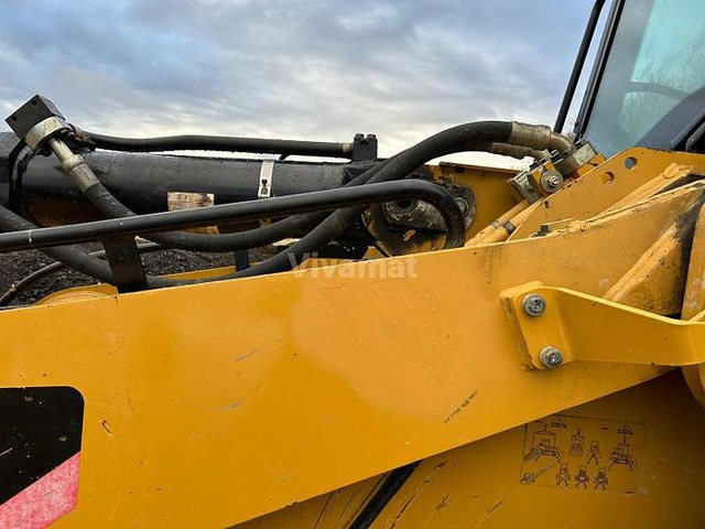 Yükleyici Caterpillar 963D: fotoğraf 12