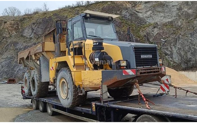 Komatsu HM300-2 - Damper: fotoğraf 2 Komatsu HM300-2 - Damper: fotoğraf 2