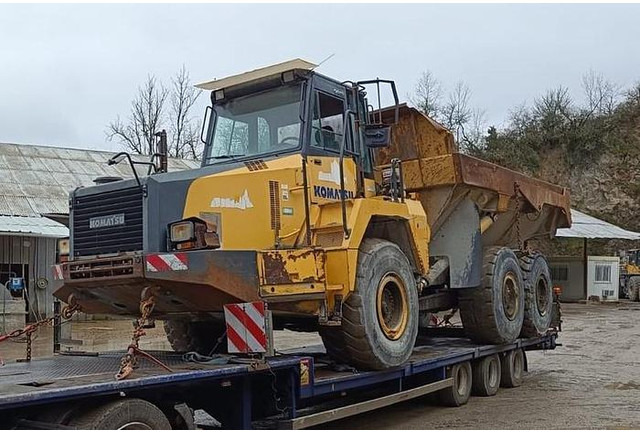 Komatsu HM300-2 - Damper: fotoğraf 1 Komatsu HM300-2 - Damper: fotoğraf 1