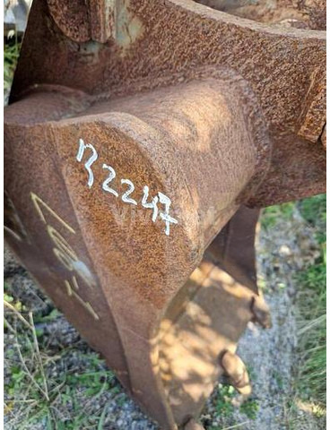 Volvo S45 - Kova: fotoğraf 3 Volvo S45 - Kova: fotoğraf 3