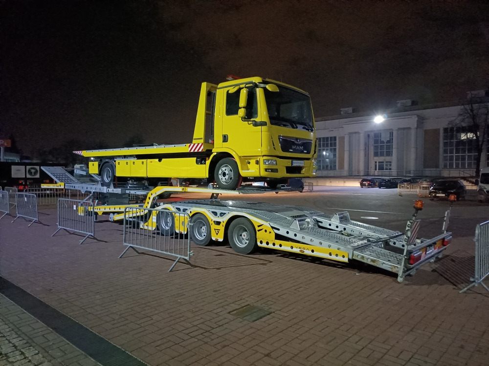 ALPHAMAX 3 AXLE TRUCK TRANSPORTER VEGA TRAILER - Araba taşıyıcı dorse: fotoğraf 3 ALPHAMAX 3 AXLE TRUCK TRANSPORTER VEGA TRAILER - Araba taşıyıcı dorse: fotoğraf 3