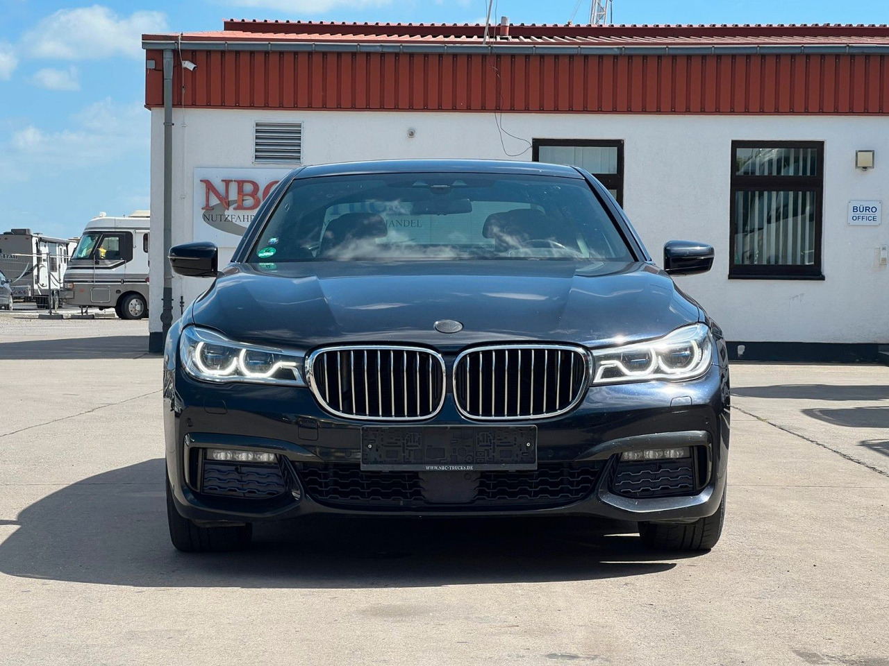 BMW 740D*xDrive*ACC* MASSAGE *STANDHE *LUFT*M PAKET BMW 740D*xDrive*ACC* MASSAGE *STANDHE *LUFT*M PAKET - Binek araba: fotoğraf 2 BMW 740D*xDrive*ACC* MASSAGE *STANDHE *LUFT*M PAKET BMW 740D*xDrive*ACC* MASSAGE *STANDHE *LUFT*M PAKET - Binek araba: fotoğraf 2