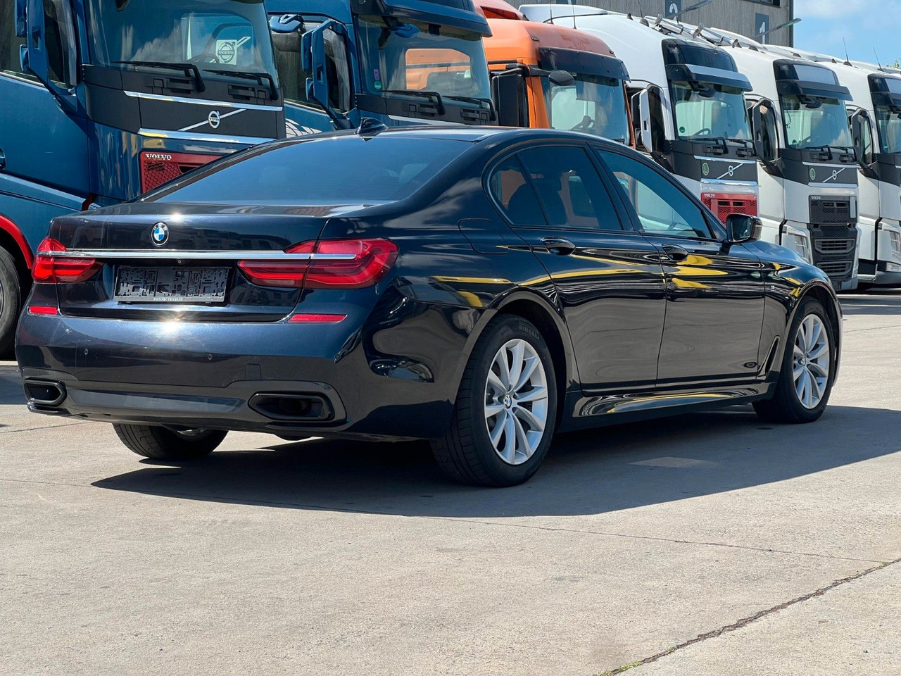 BMW 740D*xDrive*ACC* MASSAGE *STANDHE *LUFT*M PAKET BMW 740D*xDrive*ACC* MASSAGE *STANDHE *LUFT*M PAKET - Binek araba: fotoğraf 5 BMW 740D*xDrive*ACC* MASSAGE *STANDHE *LUFT*M PAKET BMW 740D*xDrive*ACC* MASSAGE *STANDHE *LUFT*M PAKET - Binek araba: fotoğraf 5