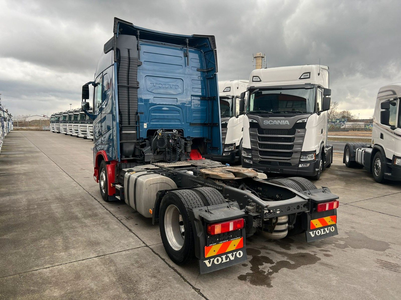Volvo FH 460 * ACC * ALCOA *LEDER* RETAR * 1 HAND * - Çekici: fotoğraf 4 Volvo FH 460 * ACC * ALCOA *LEDER* RETAR * 1 HAND * - Çekici: fotoğraf 4