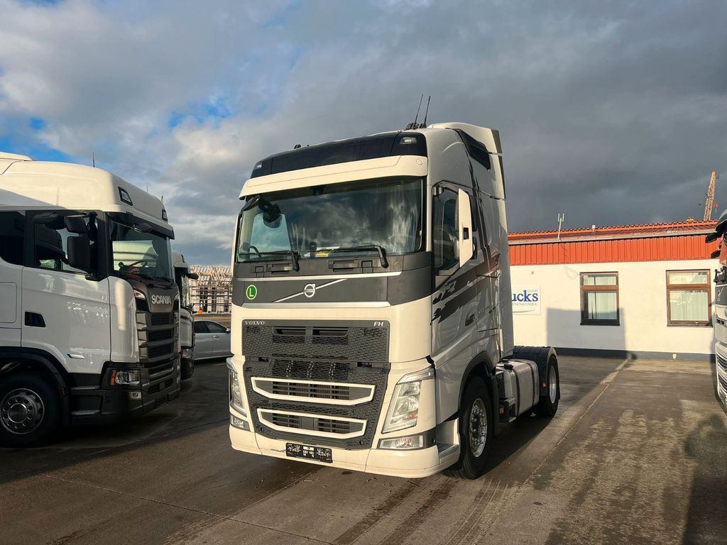 Volvo FH 500 * GLOBETROTTER * 2x TANK * - Çekici: fotoğraf 3 Volvo FH 500 * GLOBETROTTER * 2x TANK * - Çekici: fotoğraf 3