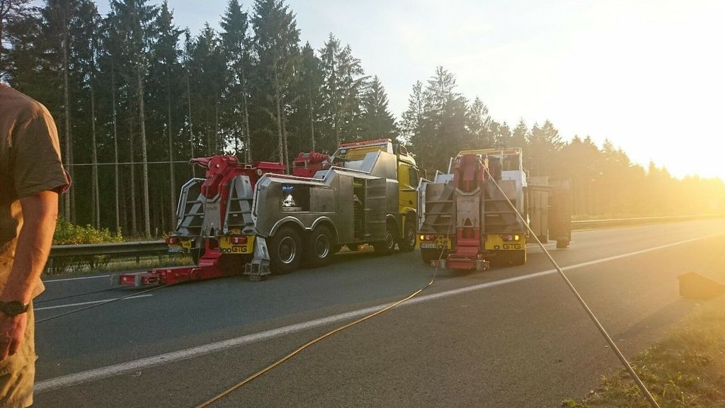 Mercedes-Benz Arocs 8x8 4153 G&G Wrecker Mercedes-Benz Arocs 8x8 4153 G&G Wrecker - Çekici kamyonu: fotoğraf 2 Mercedes-Benz Arocs 8x8 4153 G&G Wrecker Mercedes-Benz Arocs 8x8 4153 G&G Wrecker - Çekici kamyonu: fotoğraf 2