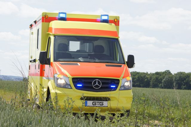 Mercedes-Benz Sprinter 519 // Mod. 2017 // 1 J Garantie // Mercedes-Benz Sprinter 519 // Mod. 2017 // 1 J Garantie // - Ambulans arabası: fotoğraf 2 Mercedes-Benz Sprinter 519 // Mod. 2017 // 1 J Garantie // Mercedes-Benz Sprinter 519 // Mod. 2017 // 1 J Garantie // - Ambulans arabası: fotoğraf 2