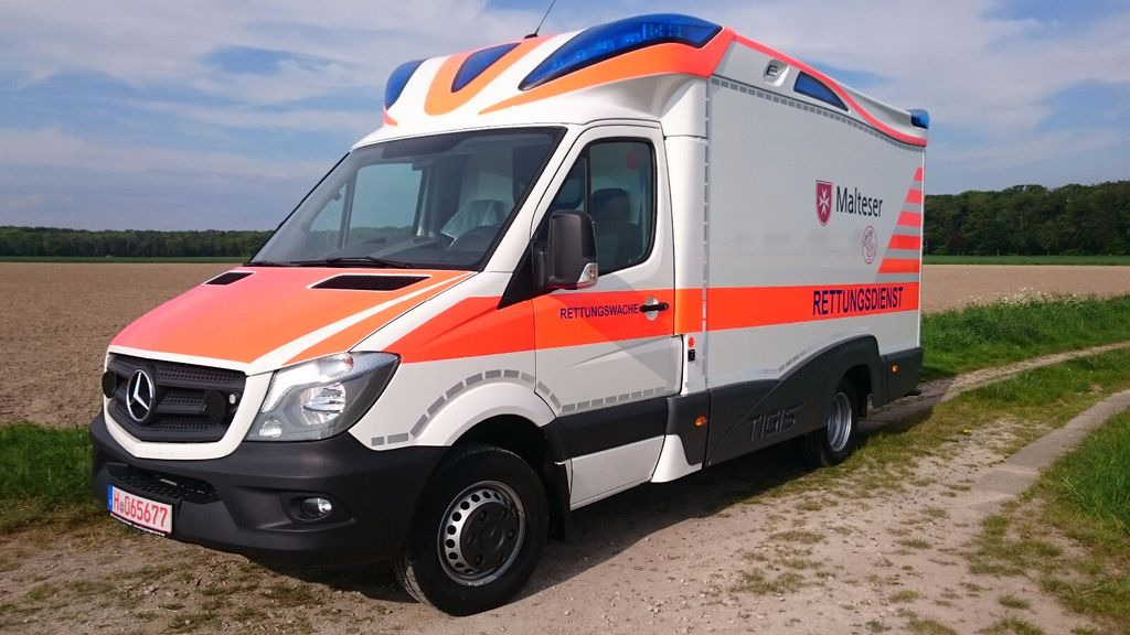 Mercedes-Benz Tigis Mod 2016 wie neu Mercedes-Benz Tigis Mod 2016 wie neu - Ambulans arabası: fotoğraf 1 Mercedes-Benz Tigis Mod 2016 wie neu Mercedes-Benz Tigis Mod 2016 wie neu - Ambulans arabası: fotoğraf 1
