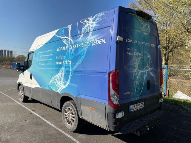 Iveco 35S14 E (eDaily) Klima AHK ZV - Panelvan, Elektrikli kamyonet: fotoğraf 4 Iveco 35S14 E (eDaily) Klima AHK ZV - Panelvan, Elektrikli kamyonet: fotoğraf 4
