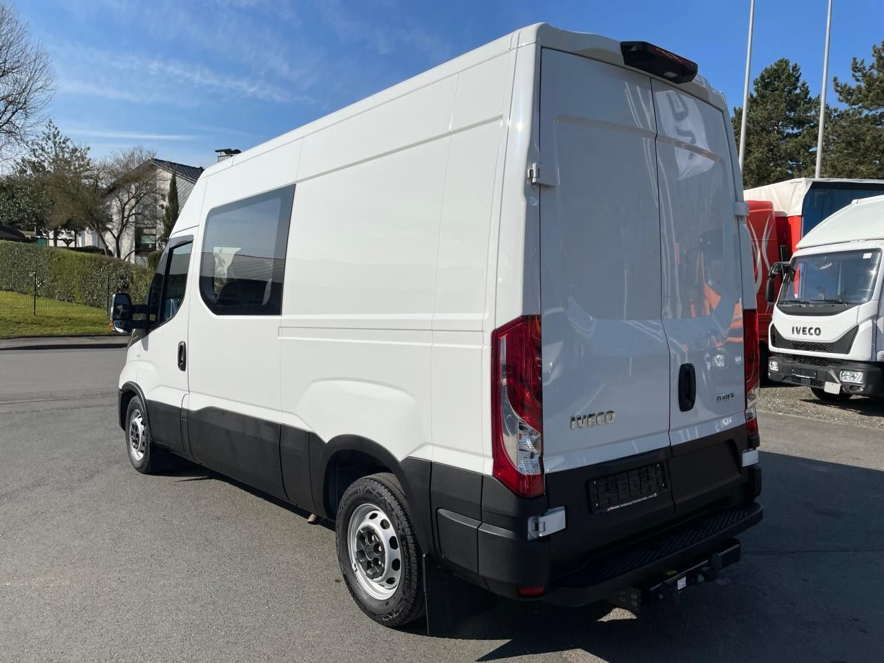 Iveco Daily 35S16A8 CRV MY22 Euro6 Klima AHK Navi ZV - Panelvan: fotoğraf 4 Iveco Daily 35S16A8 CRV MY22 Euro6 Klima AHK Navi ZV - Panelvan: fotoğraf 4