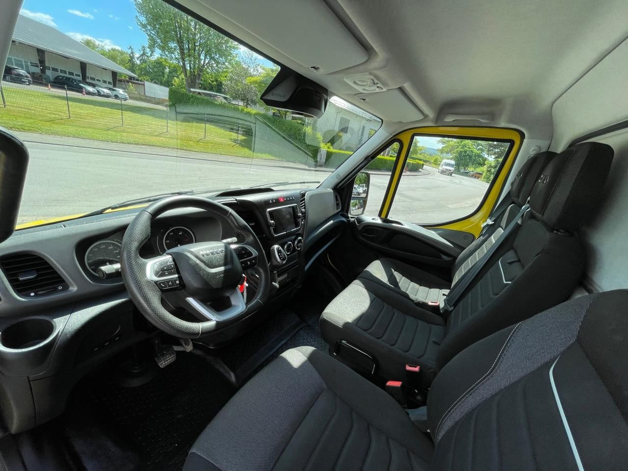 Tenteli kamyonet Iveco Daily 70C21HA8/P (72C) Euro6 Klima AHK Navi ZV: fotoğraf 9